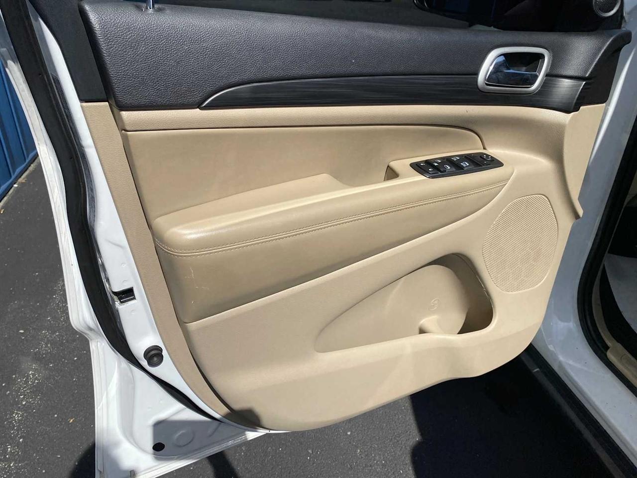 Jeep Grand Cherokee WK Laredo E 4WD 2022