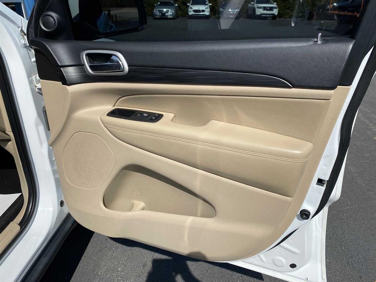 Jeep Grand Cherokee WK Laredo E 4WD 2022