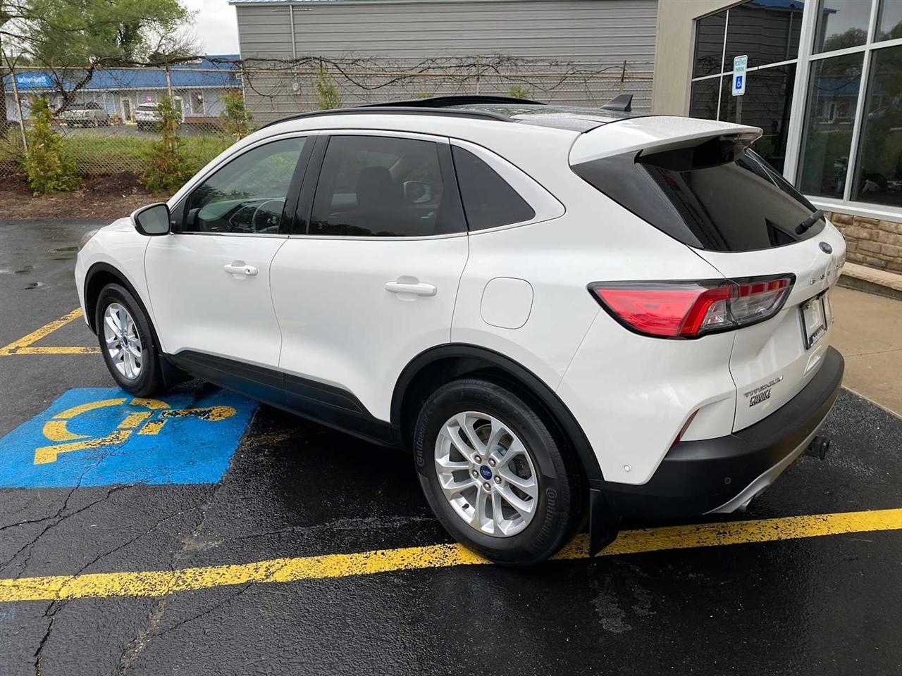 Ford Escape Titanium 4WD 2020
