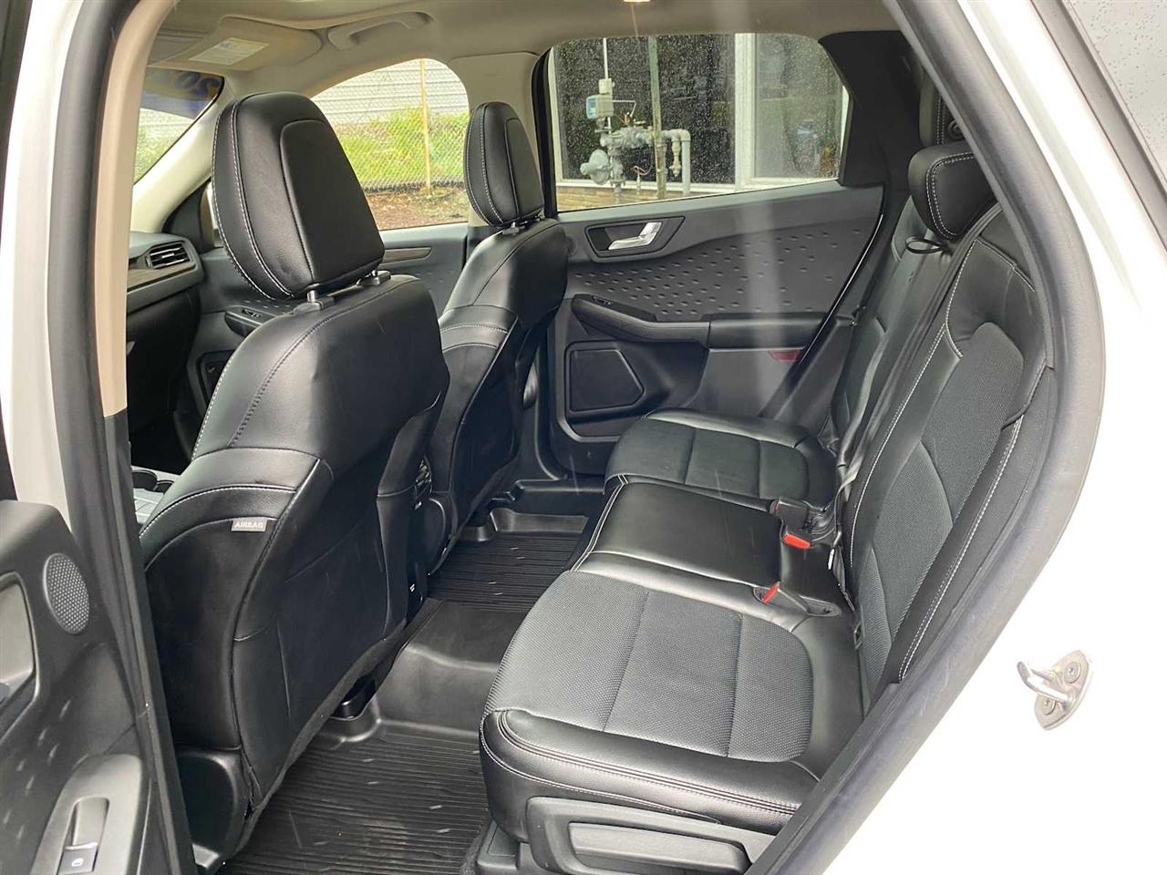 Ford Escape Titanium 4WD 2020