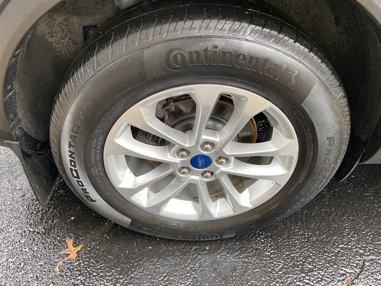 Ford Escape Titanium 4WD 2020