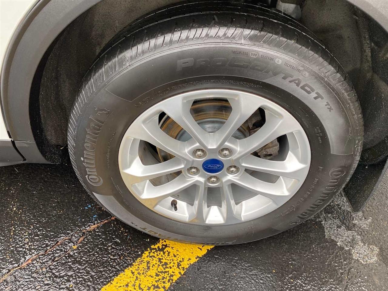 Ford Escape Titanium 4WD 2020