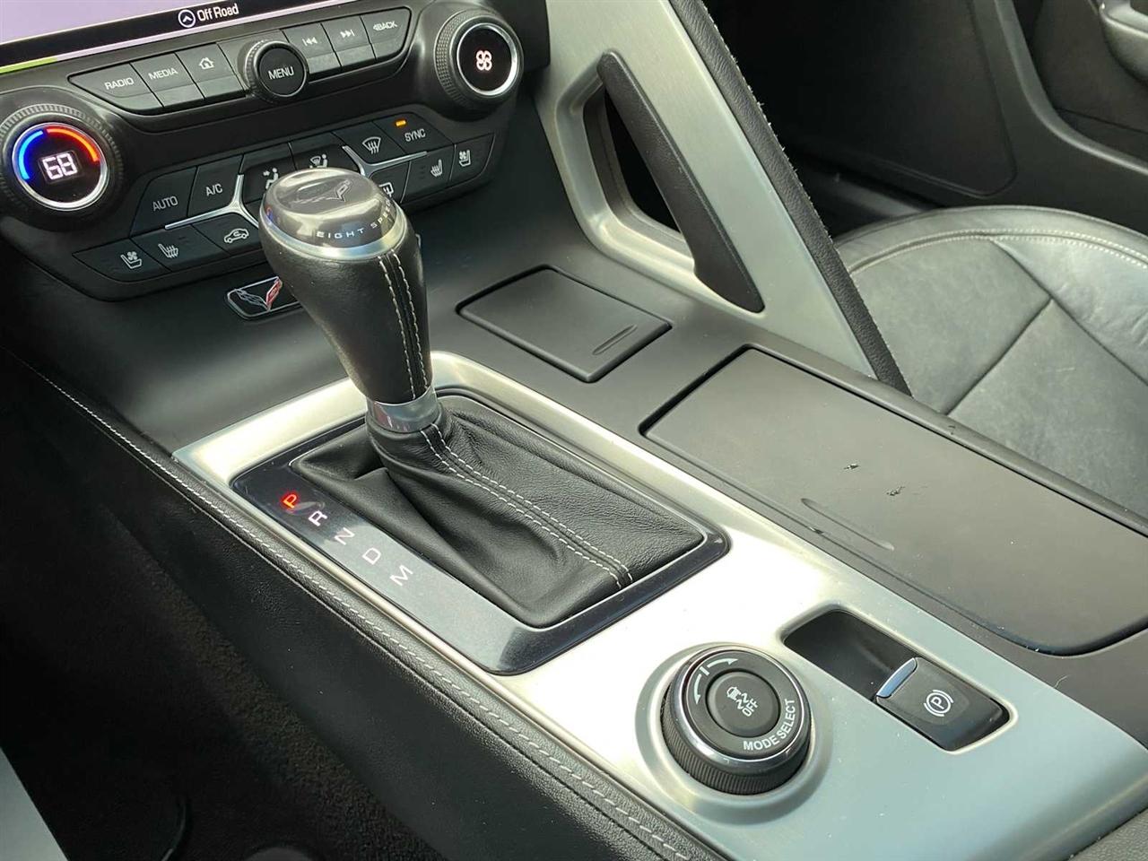 Chevrolet Corvette Z51 2LT Coupe Automatic 2016