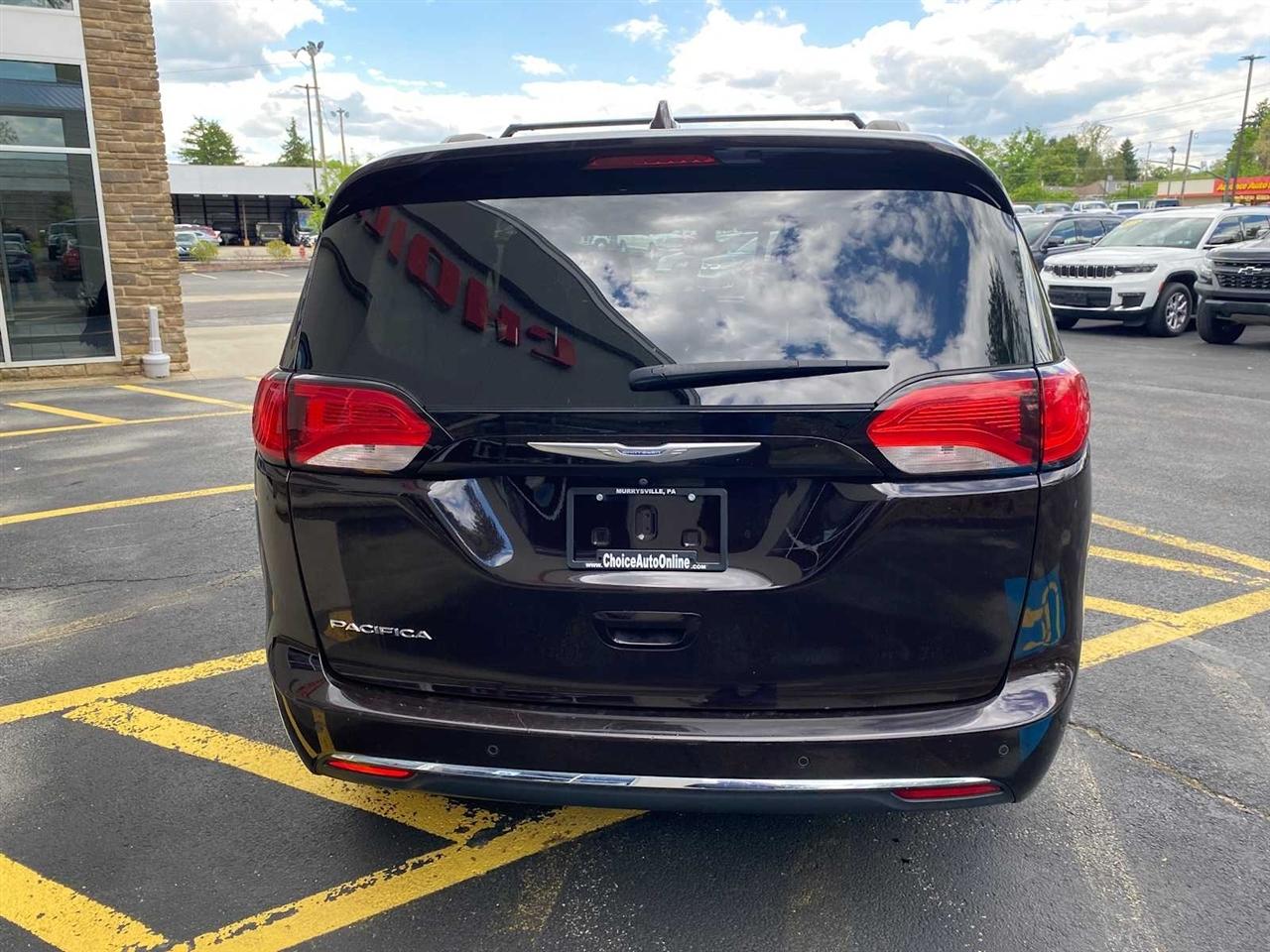 Chrysler Pacifica Touring-L 2017