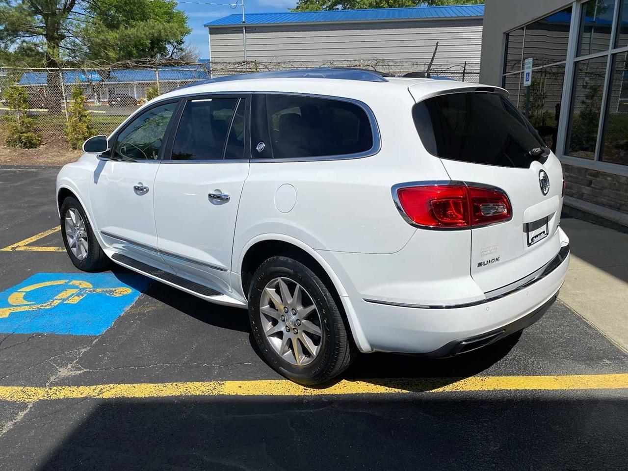 Buick Enclave Leather AWD 2017