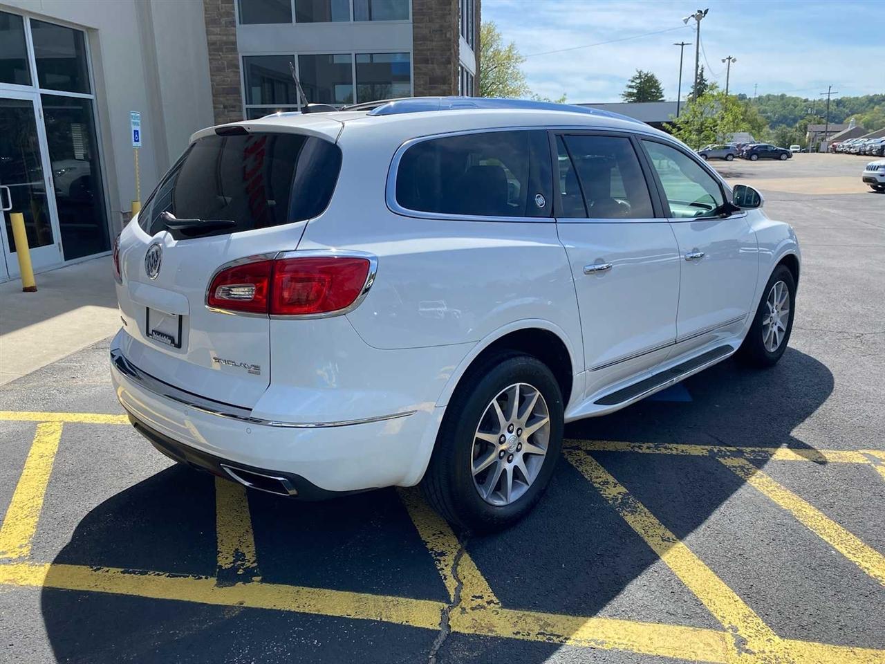 Buick Enclave Leather AWD 2017