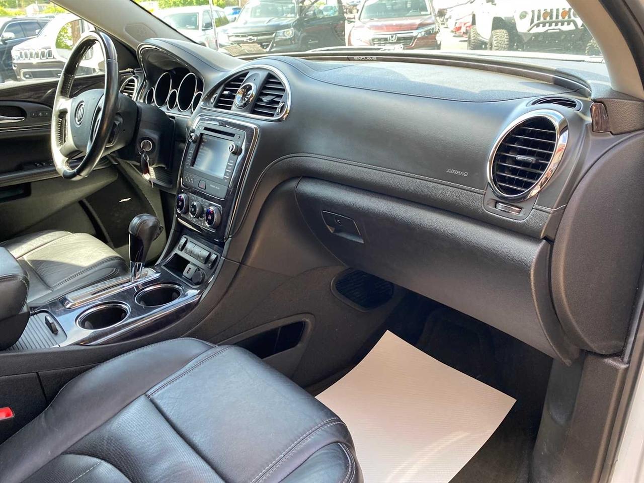 Buick Enclave Leather AWD 2017