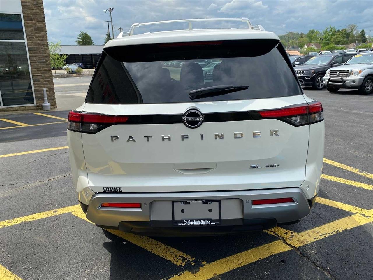 Nissan Pathfinder SL 4WD 2022