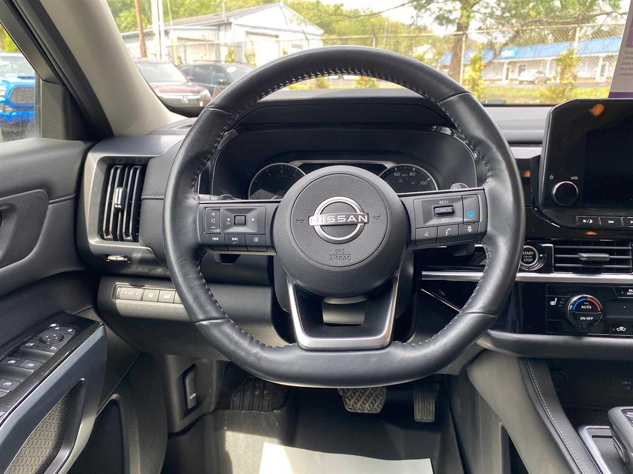Nissan Pathfinder SL 4WD 2022