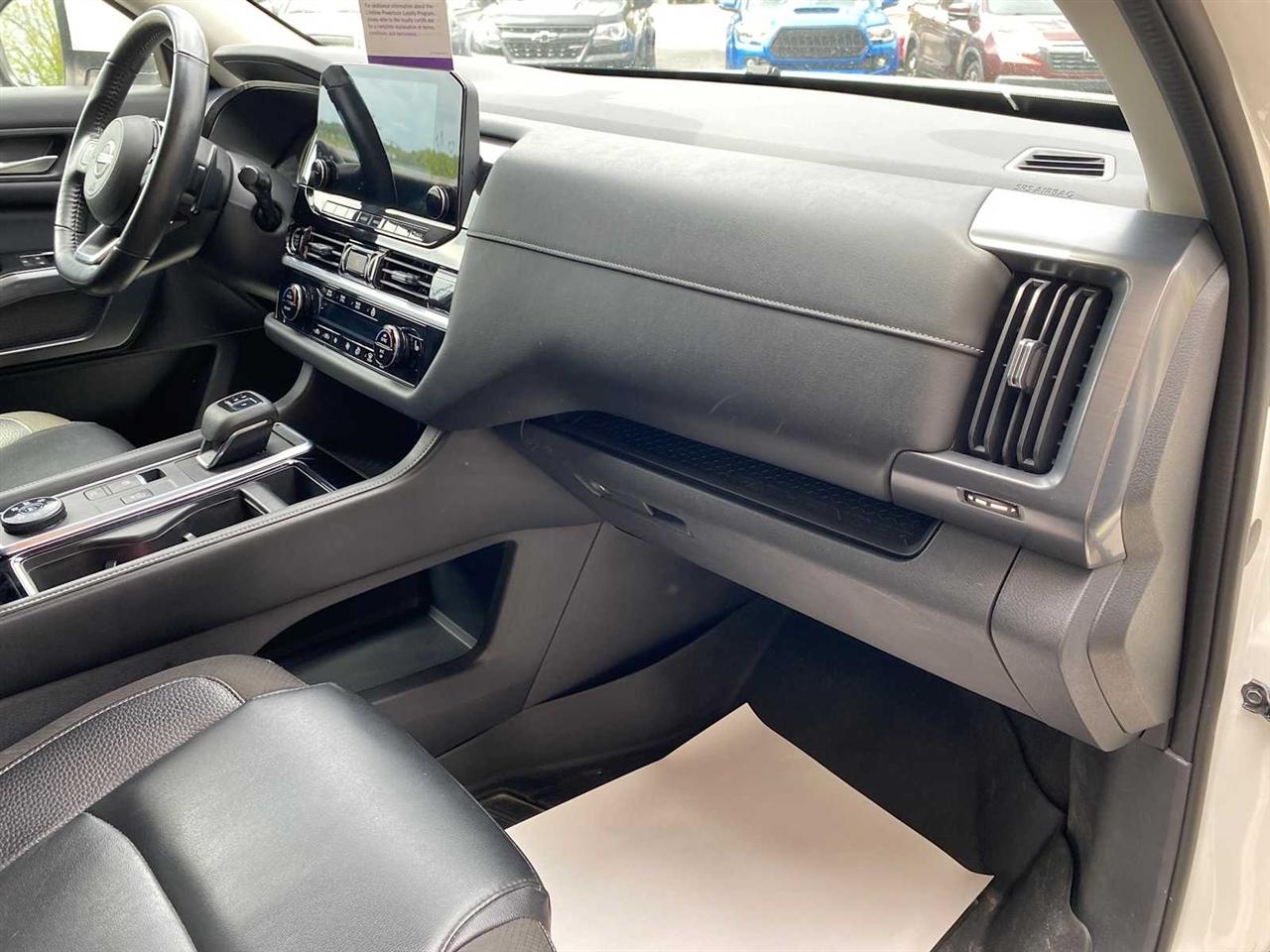 Nissan Pathfinder SL 4WD 2022