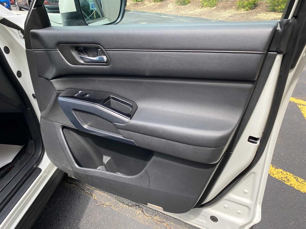 Nissan Pathfinder SL 4WD 2022