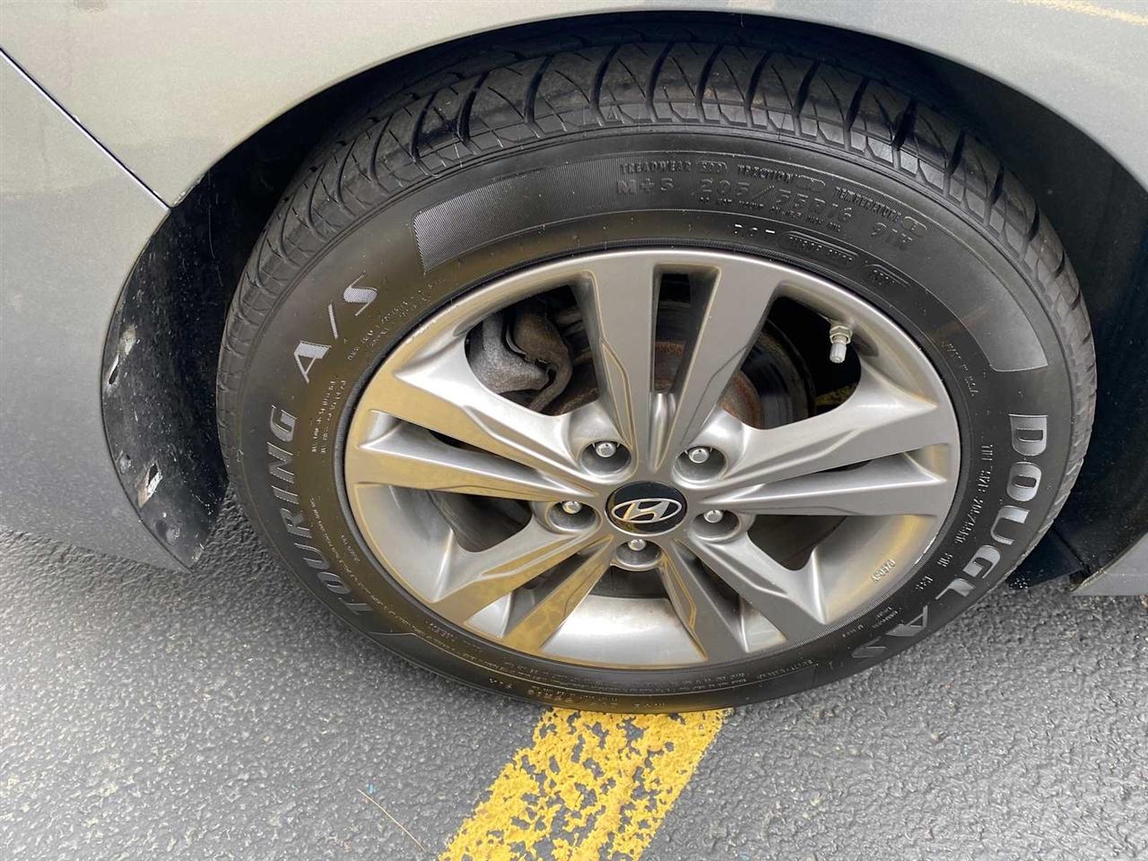 Hyundai Elantra Limited 2018