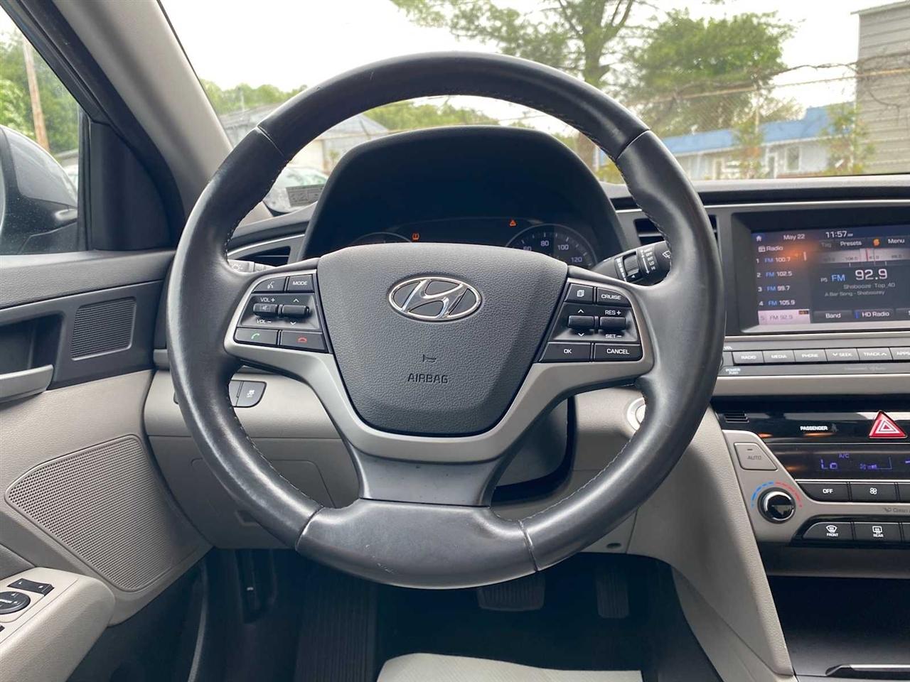 Hyundai Elantra Limited 2018
