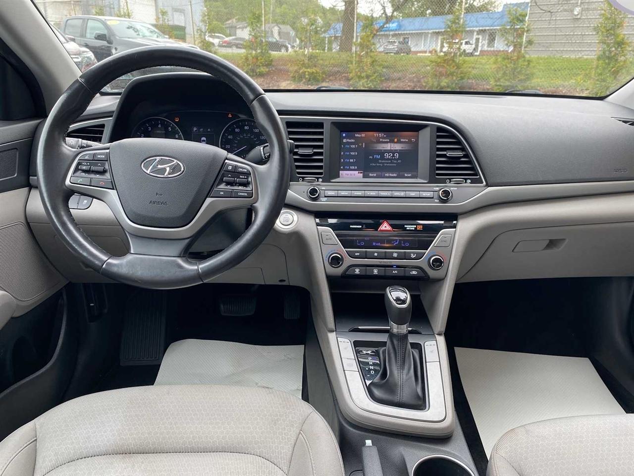 Hyundai Elantra Limited 2018
