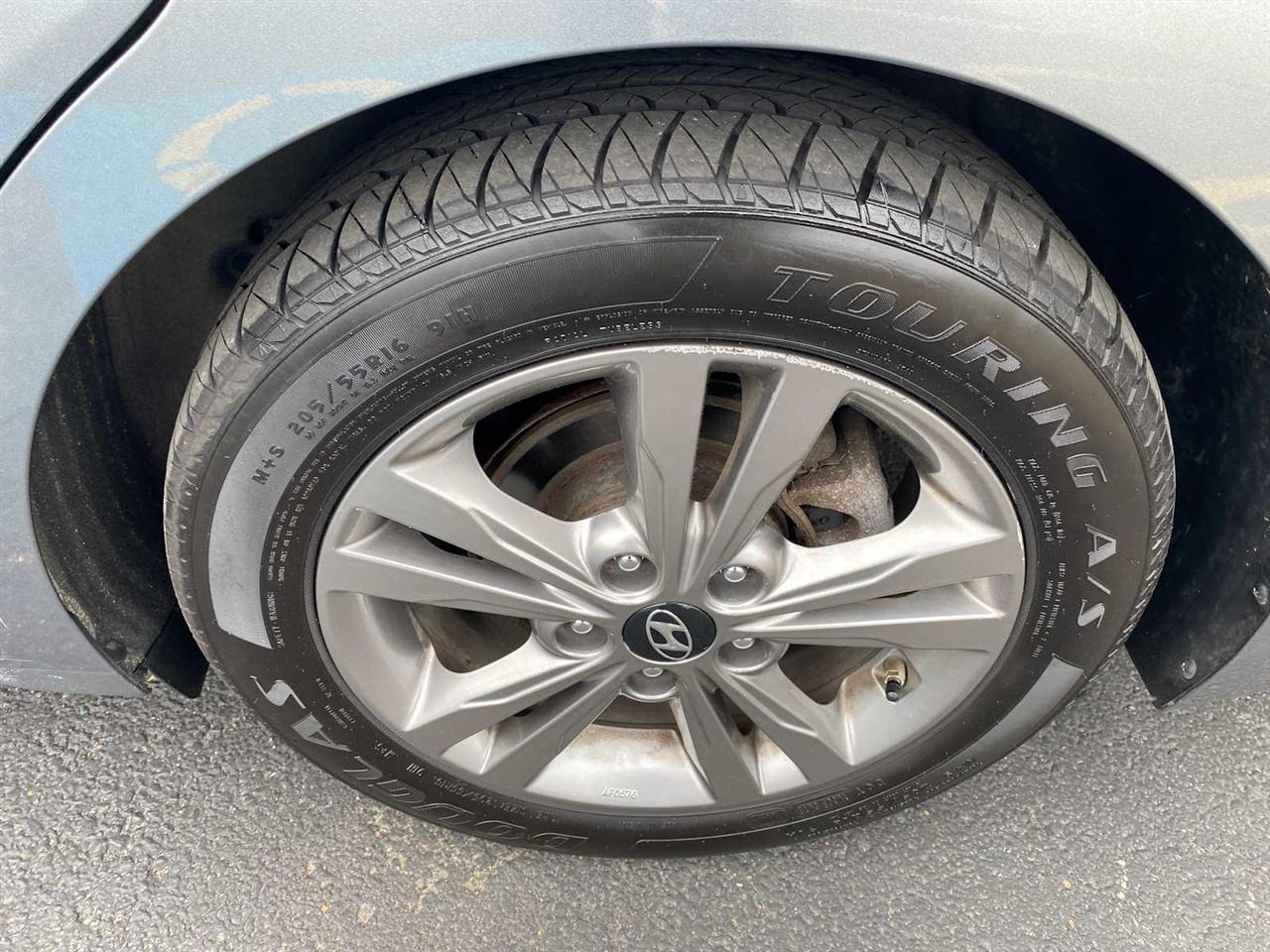 Hyundai Elantra Limited 2018