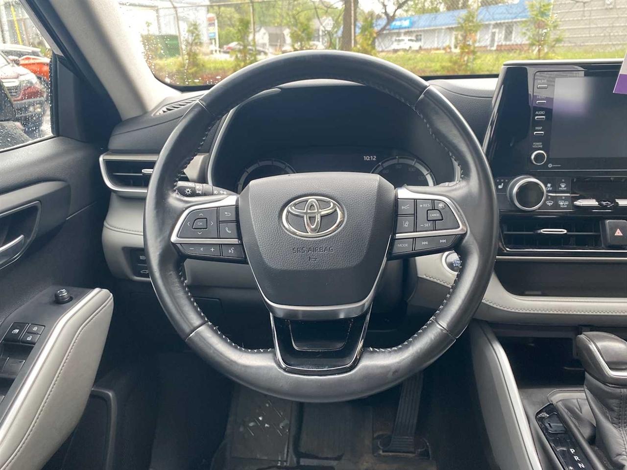 Toyota Highlander XLE V6 AWD (Natl) 2020