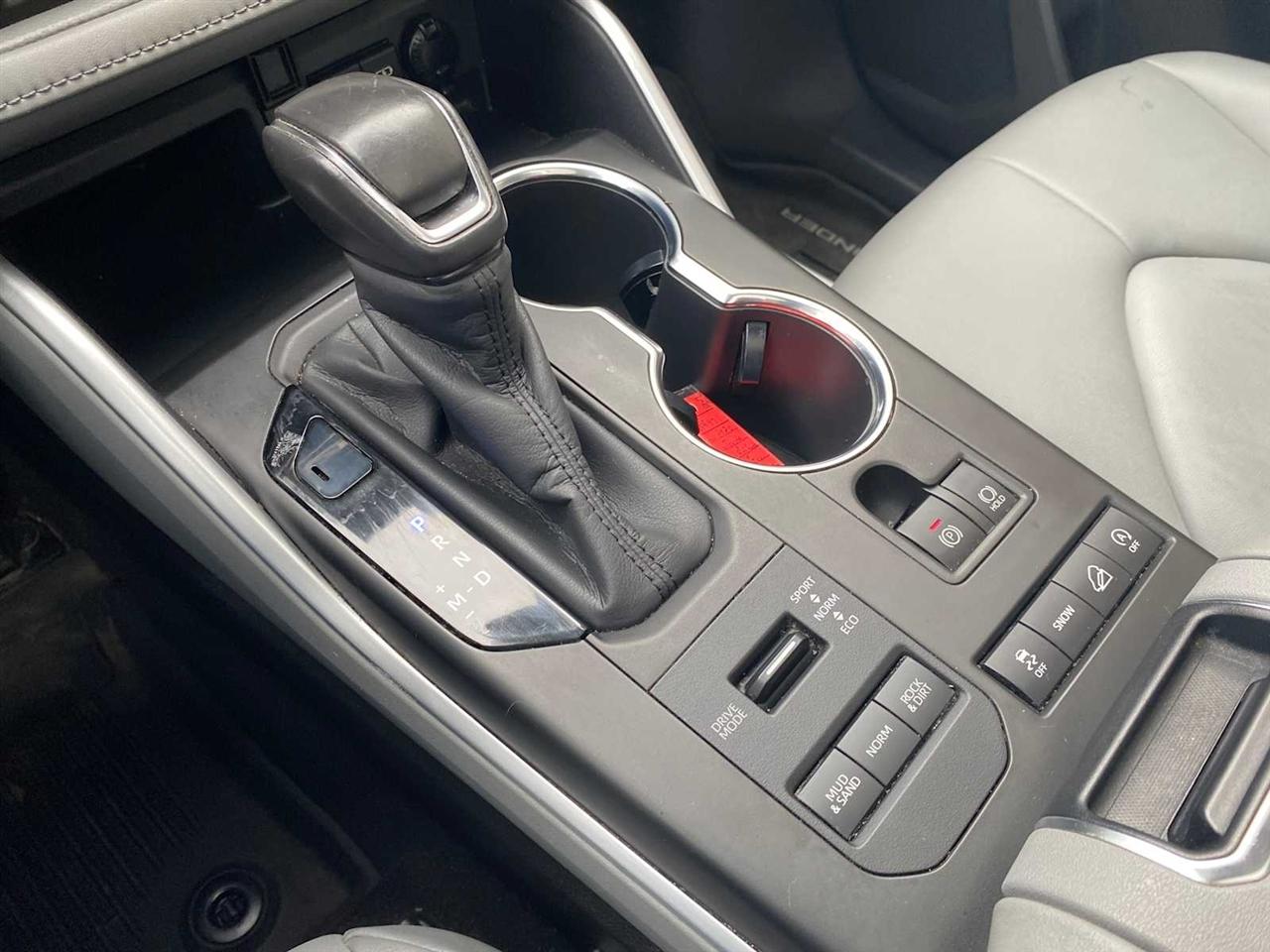 Toyota Highlander XLE V6 AWD (Natl) 2020