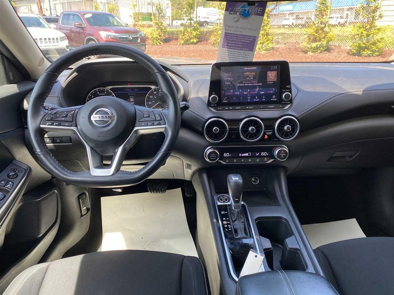 Nissan Sentra SV 2021