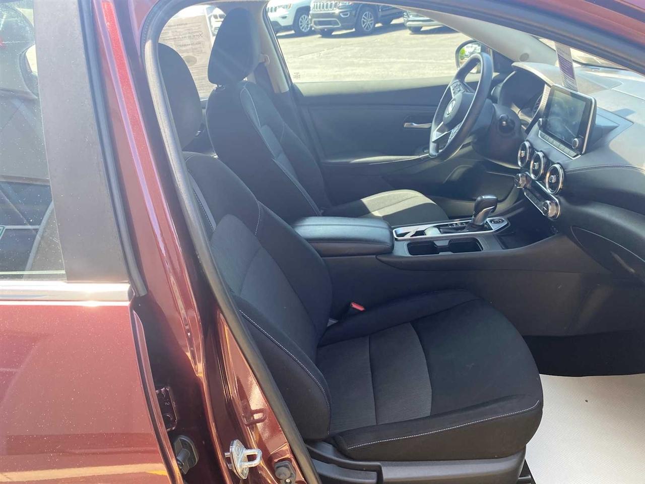 Nissan Sentra SV 2021