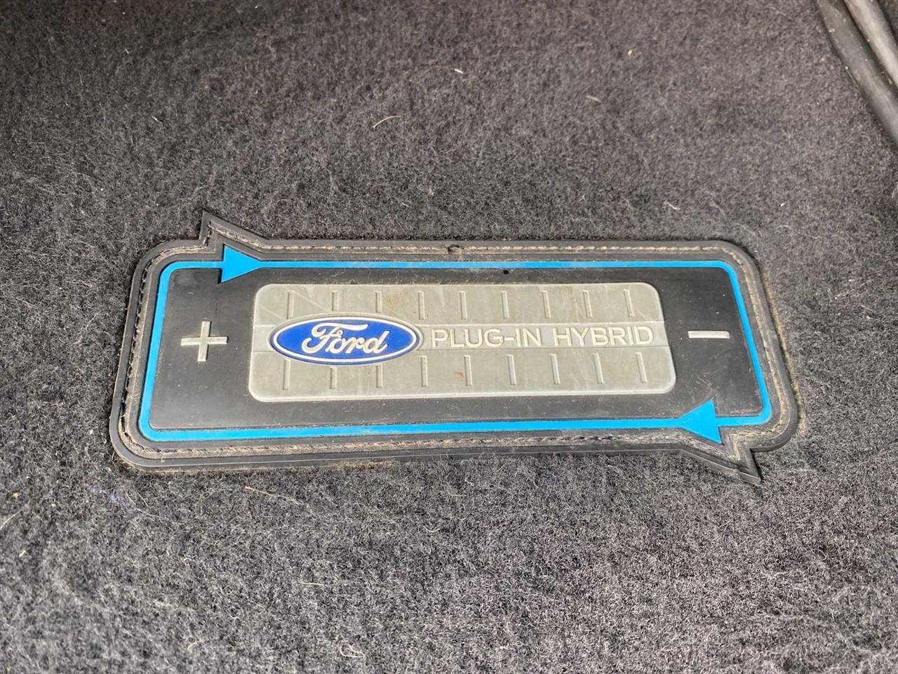 Ford C-Max Energi SEL 2016