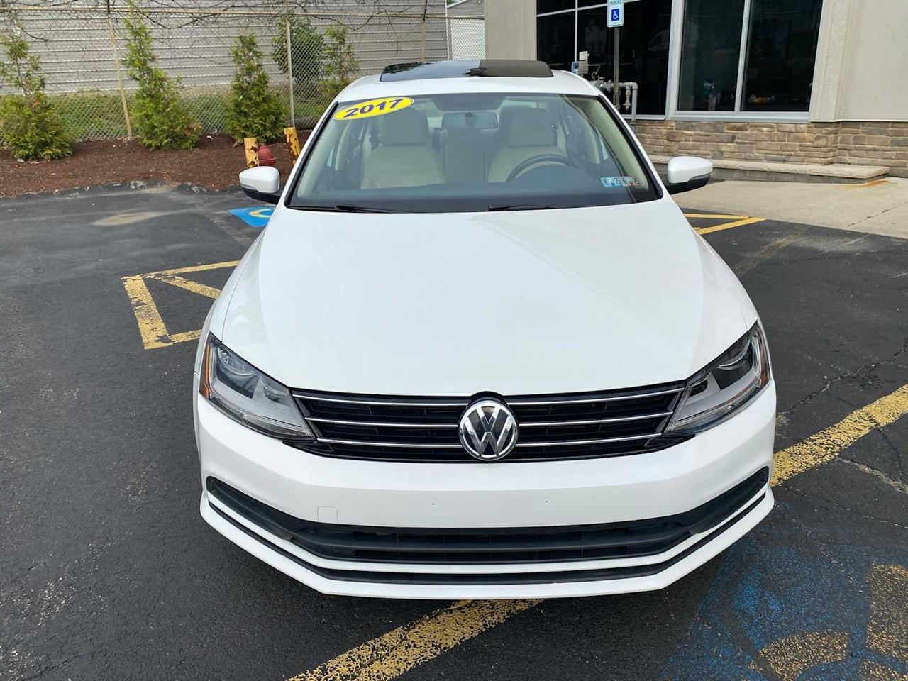 Volkswagen Jetta 1.4T SE 6A 2017