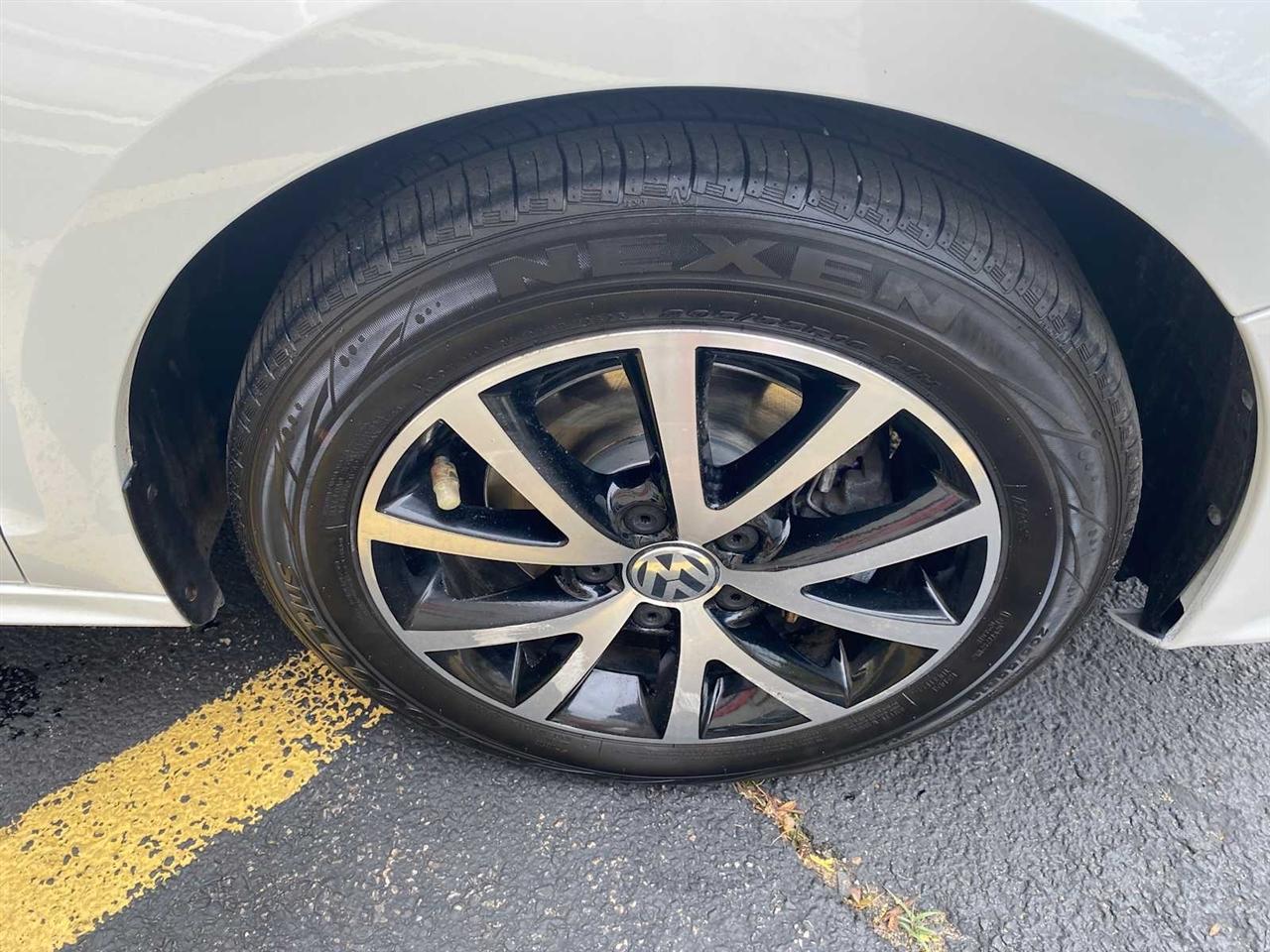 Volkswagen Jetta 1.4T SE 6A 2017