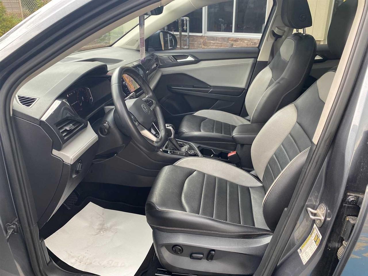 Volkswagen Taos SEL 4MOTION 2022