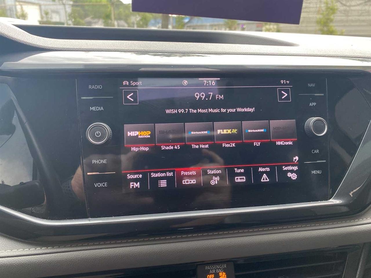 Volkswagen Taos SEL 4MOTION 2022