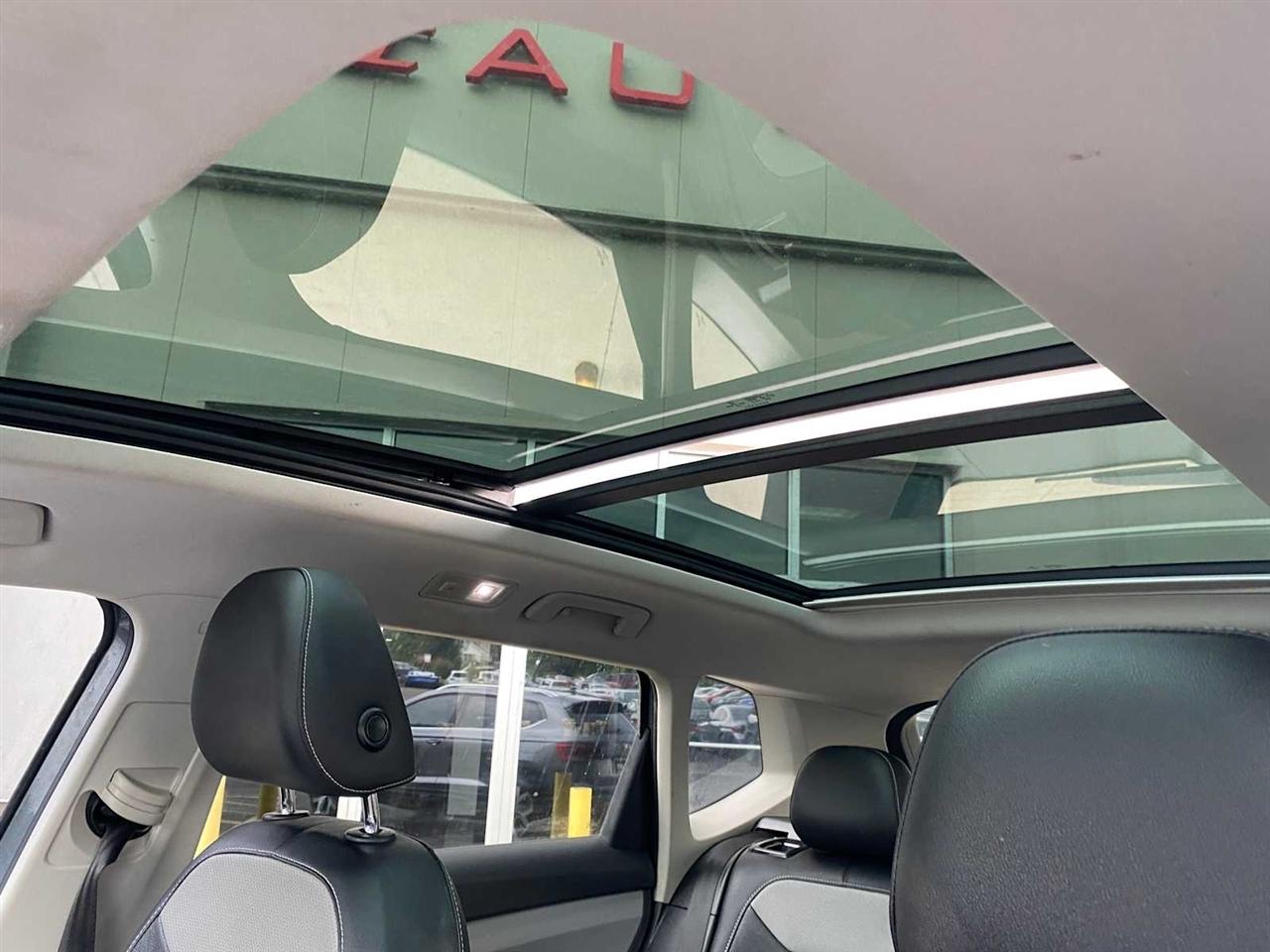 Volkswagen Taos SEL 4MOTION 2022