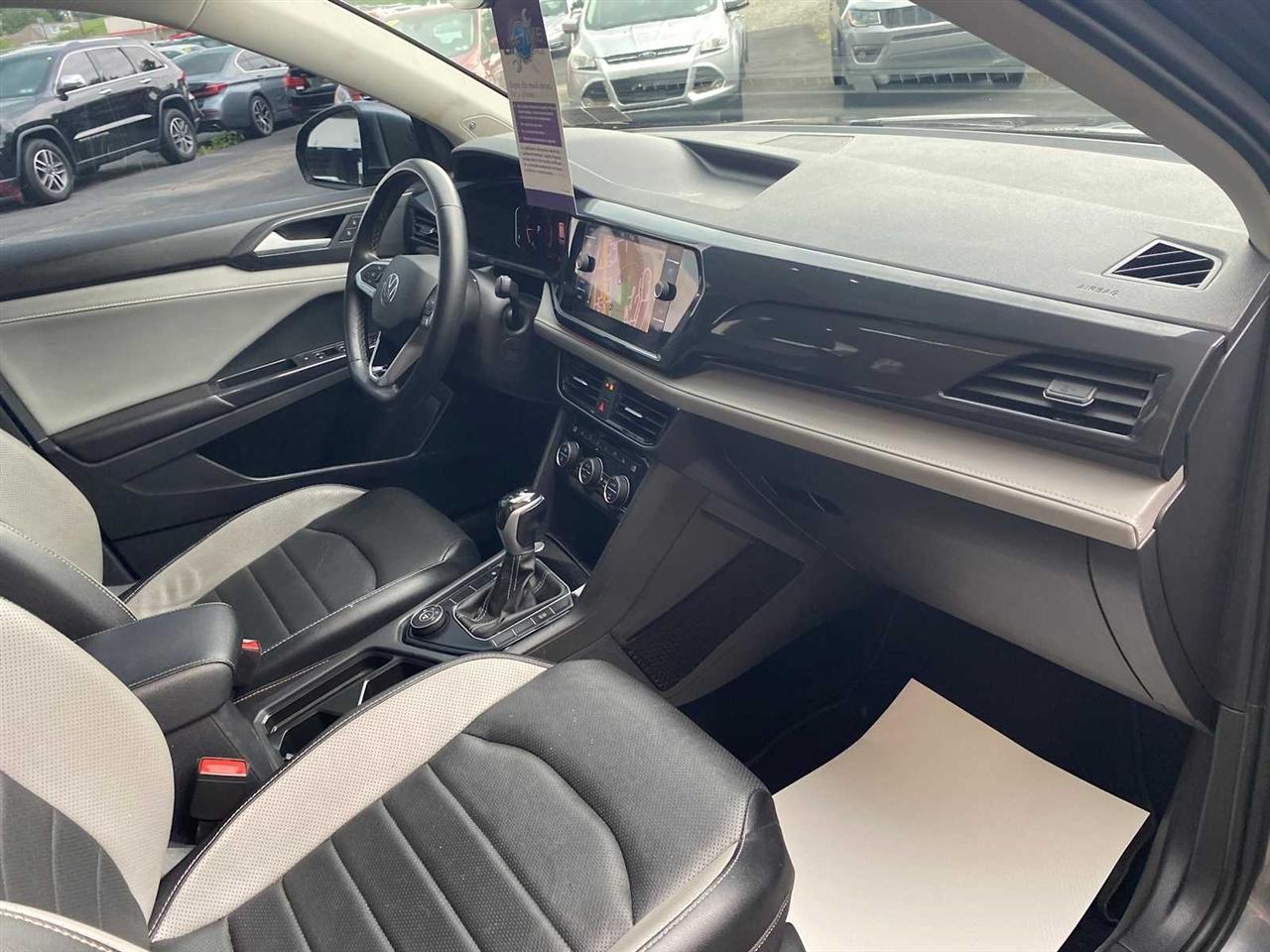 Volkswagen Taos SEL 4MOTION 2022