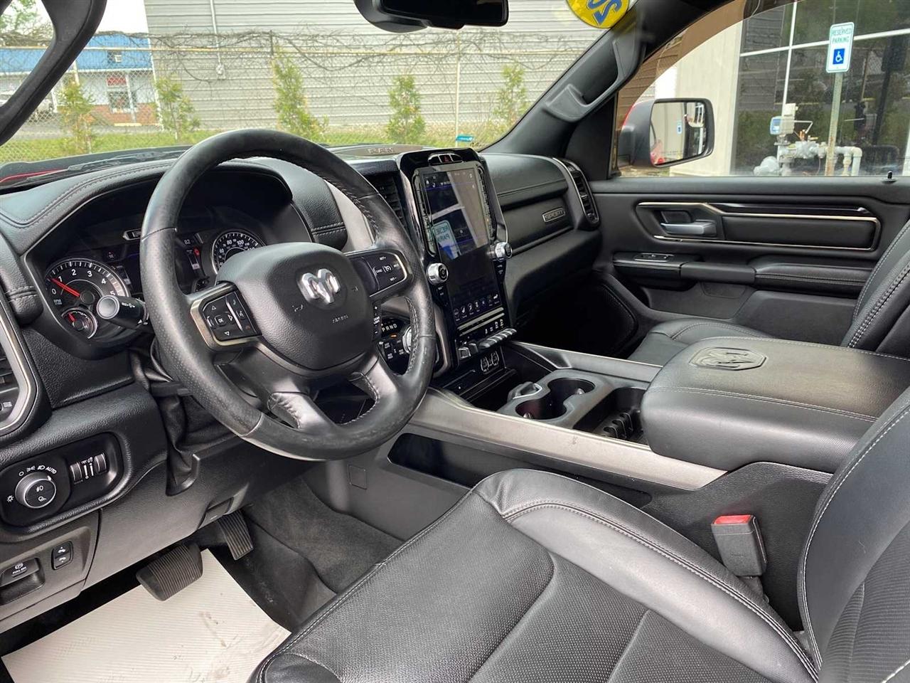 RAM 1500 Sport Crew Cab 4WD SWB 2019