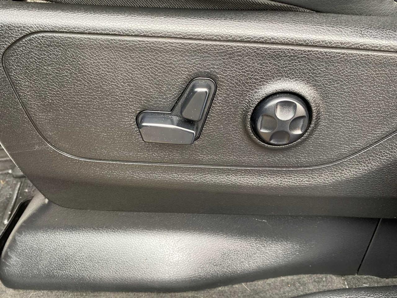 RAM 1500 Sport Crew Cab 4WD SWB 2019