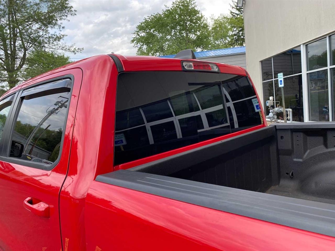 RAM 1500 Sport Crew Cab 4WD SWB 2019