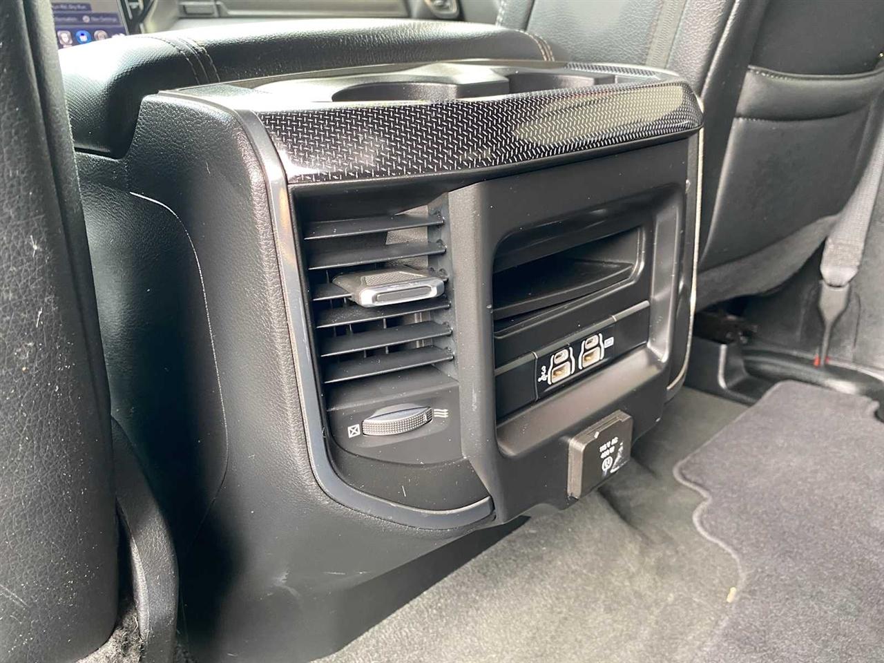 RAM 1500 Sport Crew Cab 4WD SWB 2019