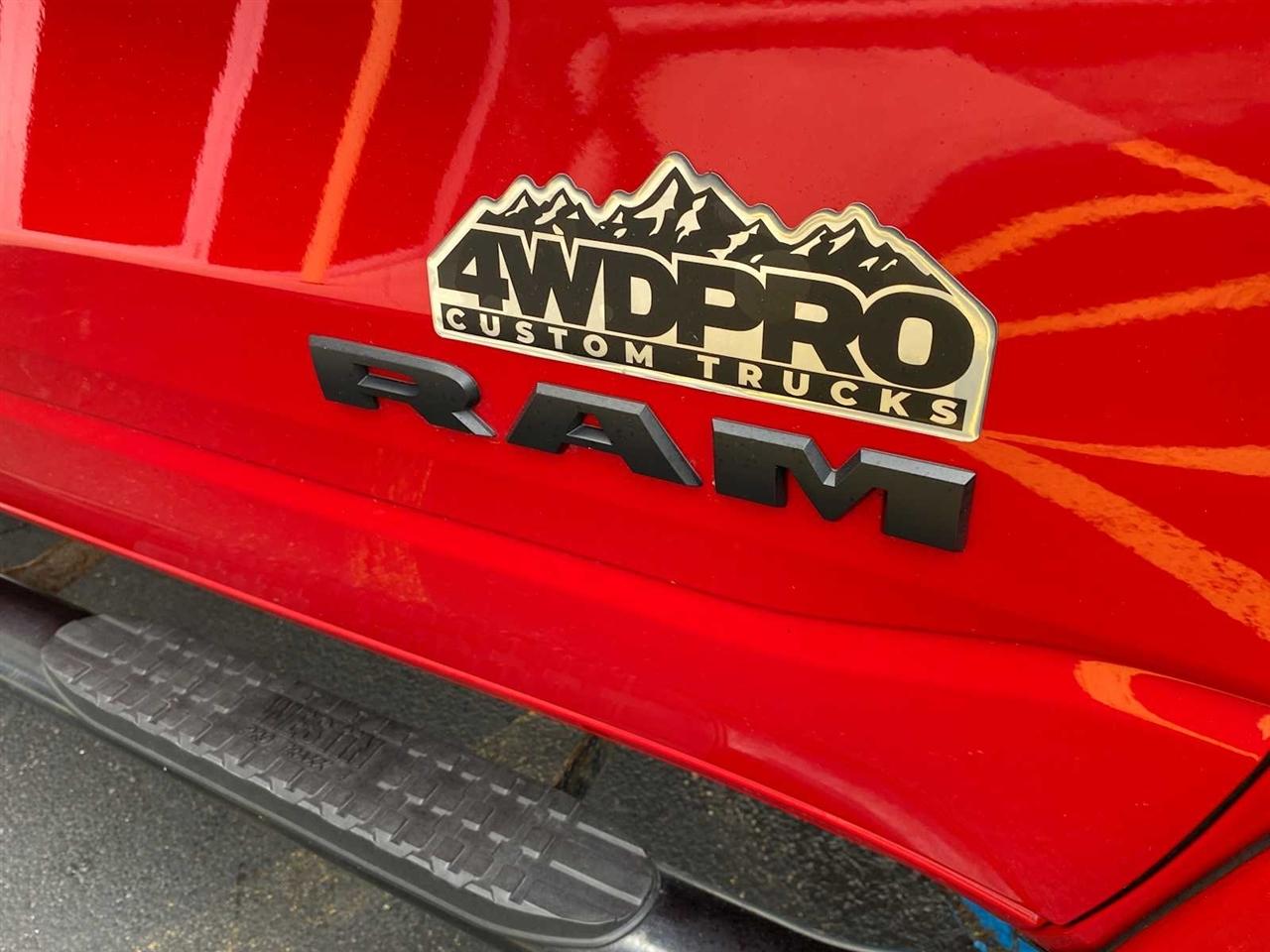 RAM 1500 Sport Crew Cab 4WD SWB 2019