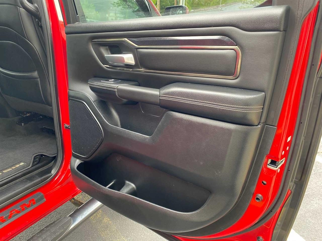 RAM 1500 Sport Crew Cab 4WD SWB 2019