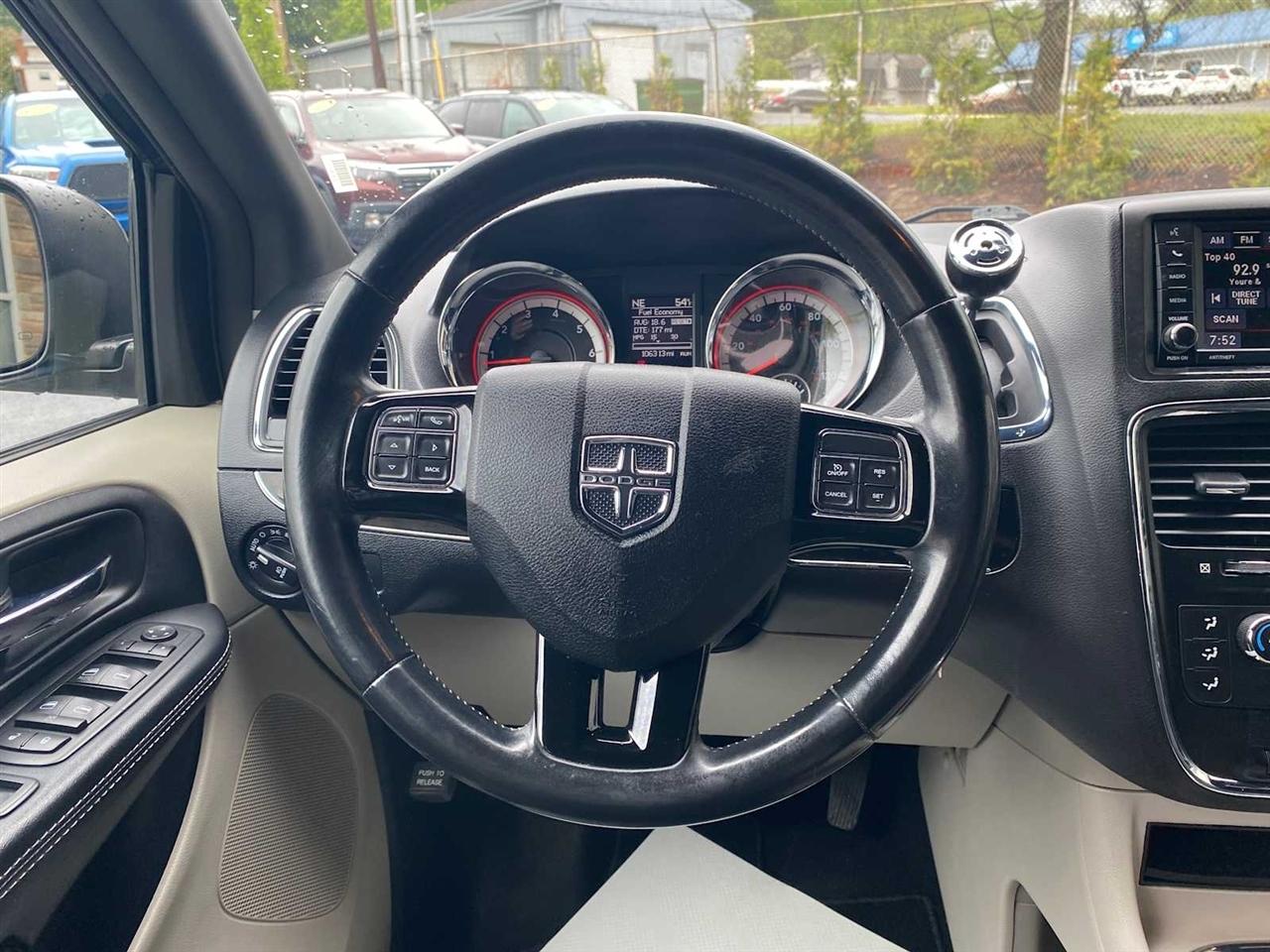 Dodge Grand Caravan SXT 2017