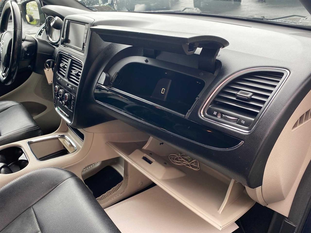 Dodge Grand Caravan SXT 2017