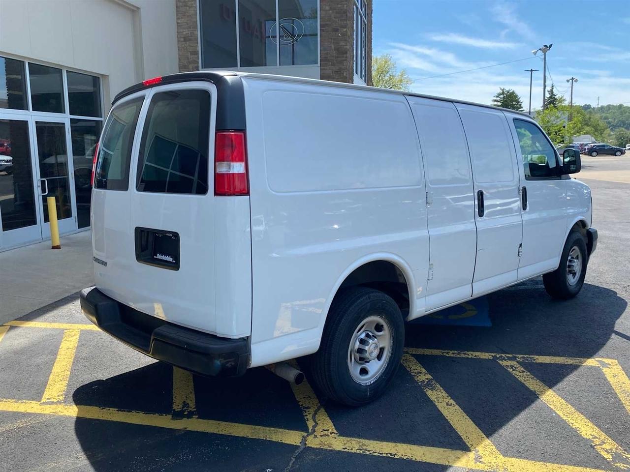 Chevrolet Express 2500 Cargo 2017
