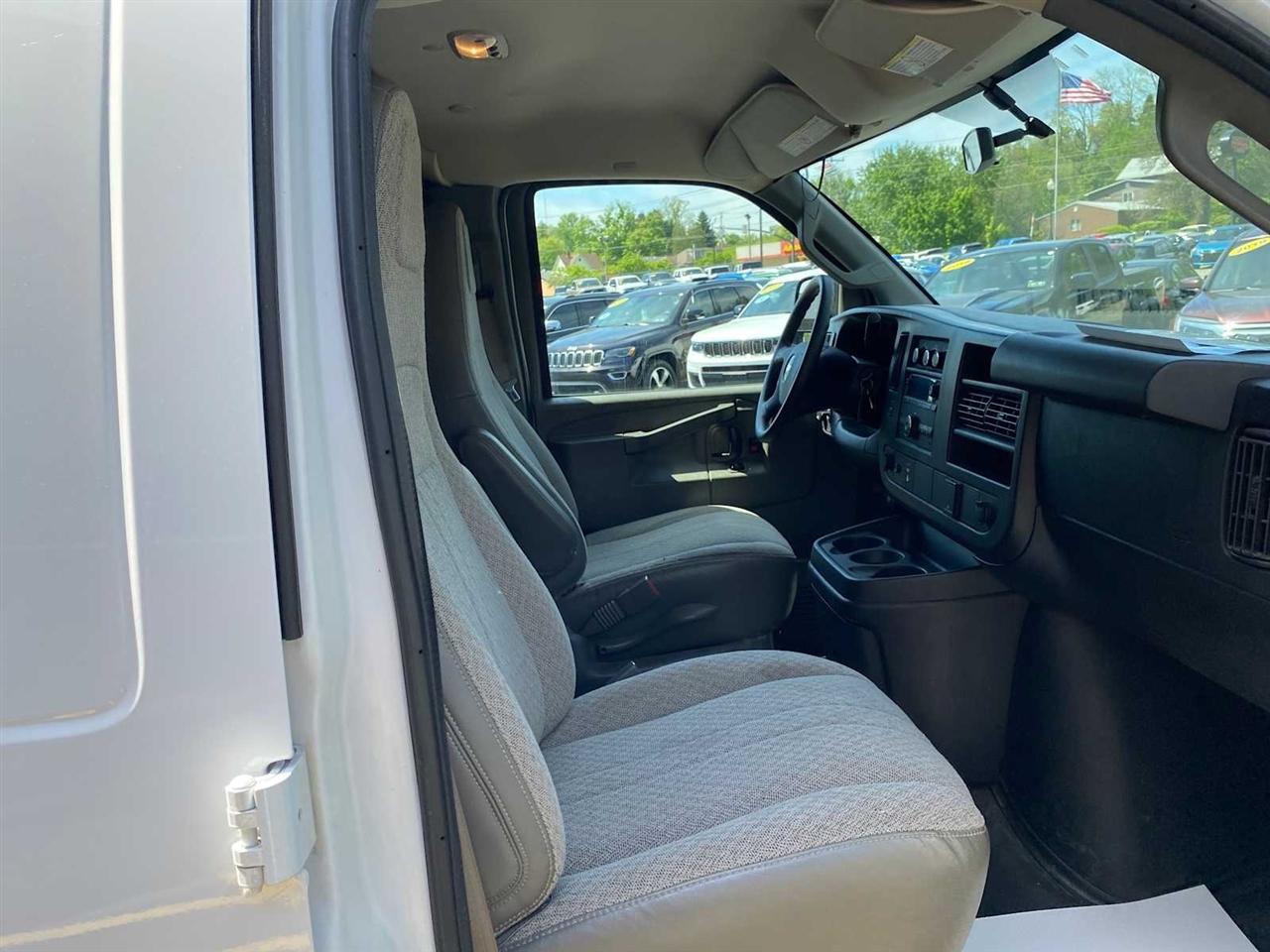 Chevrolet Express 2500 Cargo 2017
