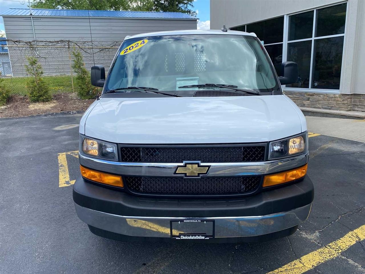 Chevrolet Express 2500 Cargo 2024