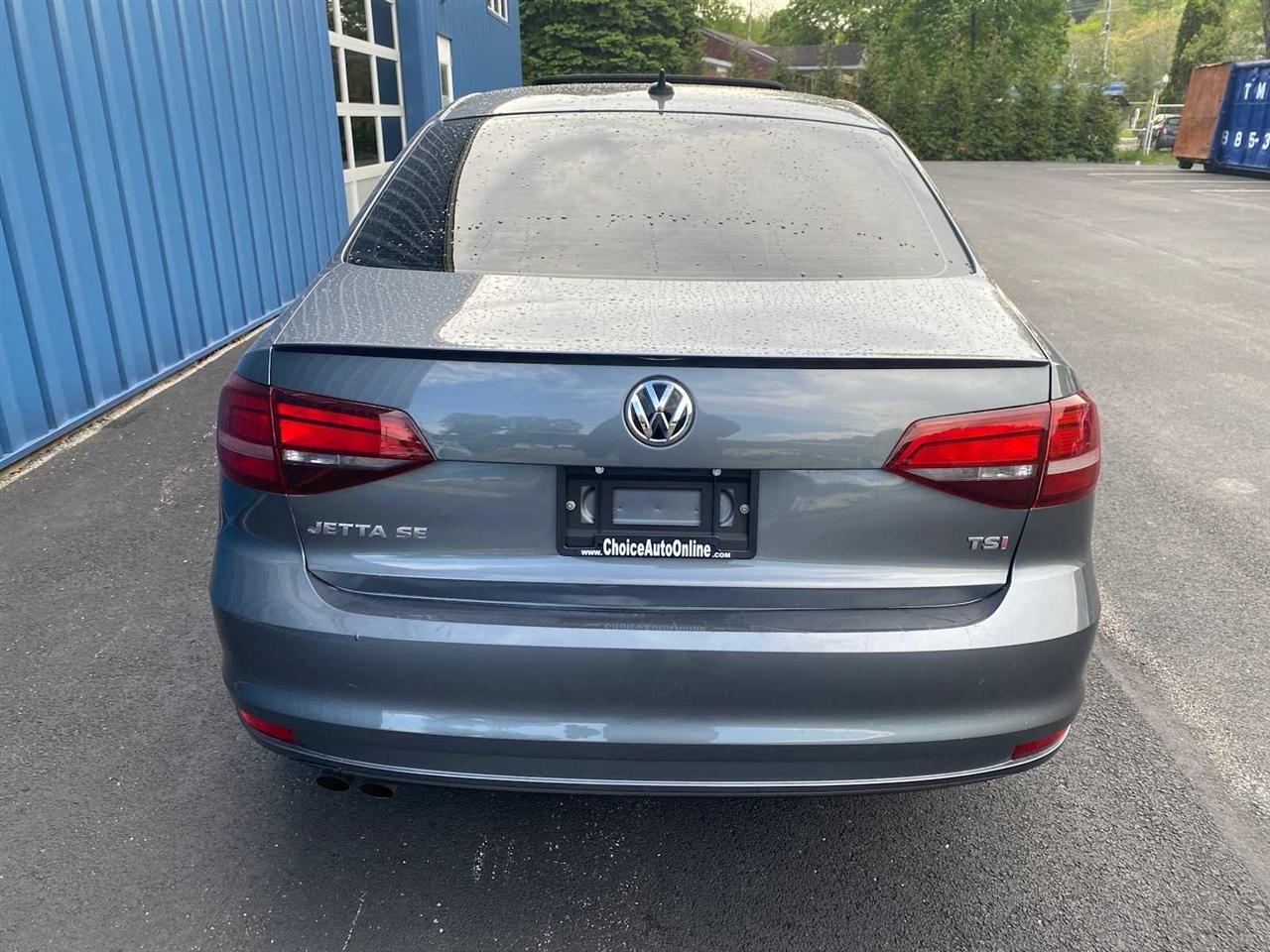 Volkswagen Jetta 1.4T SE 6A 2017