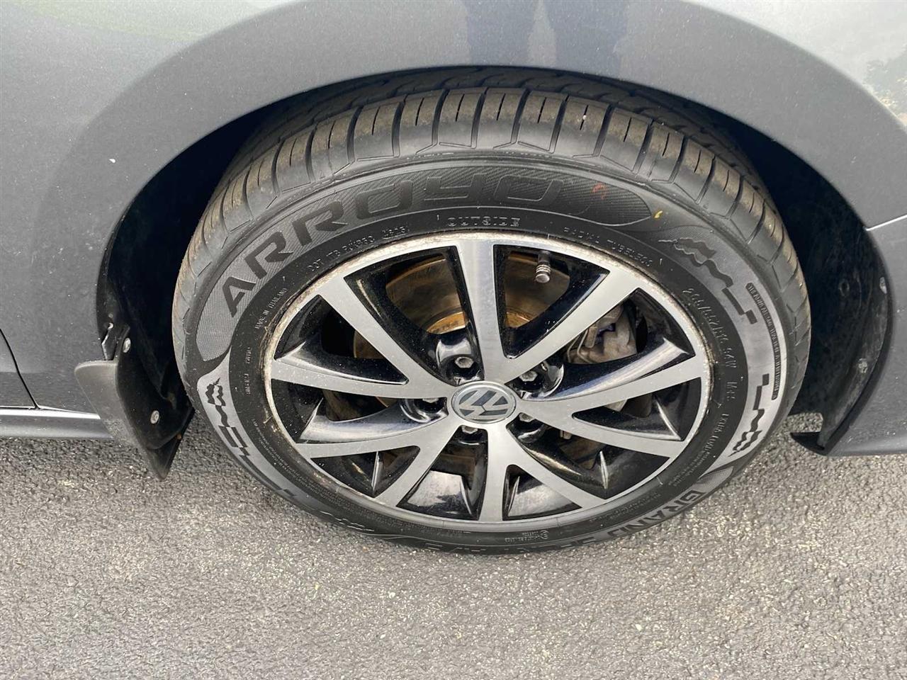 Volkswagen Jetta 1.4T SE 6A 2017