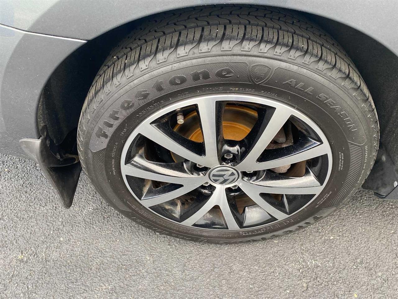 Volkswagen Jetta 1.4T SE 6A 2017