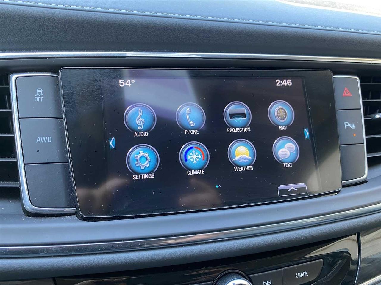 Buick Enclave Essence AWD 2018