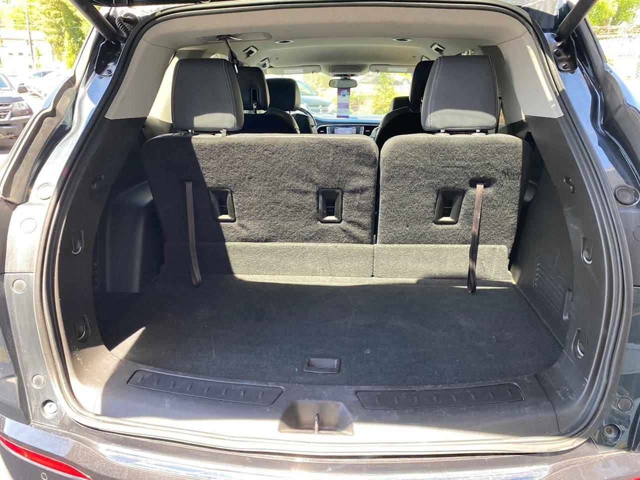 Buick Enclave Essence AWD 2018