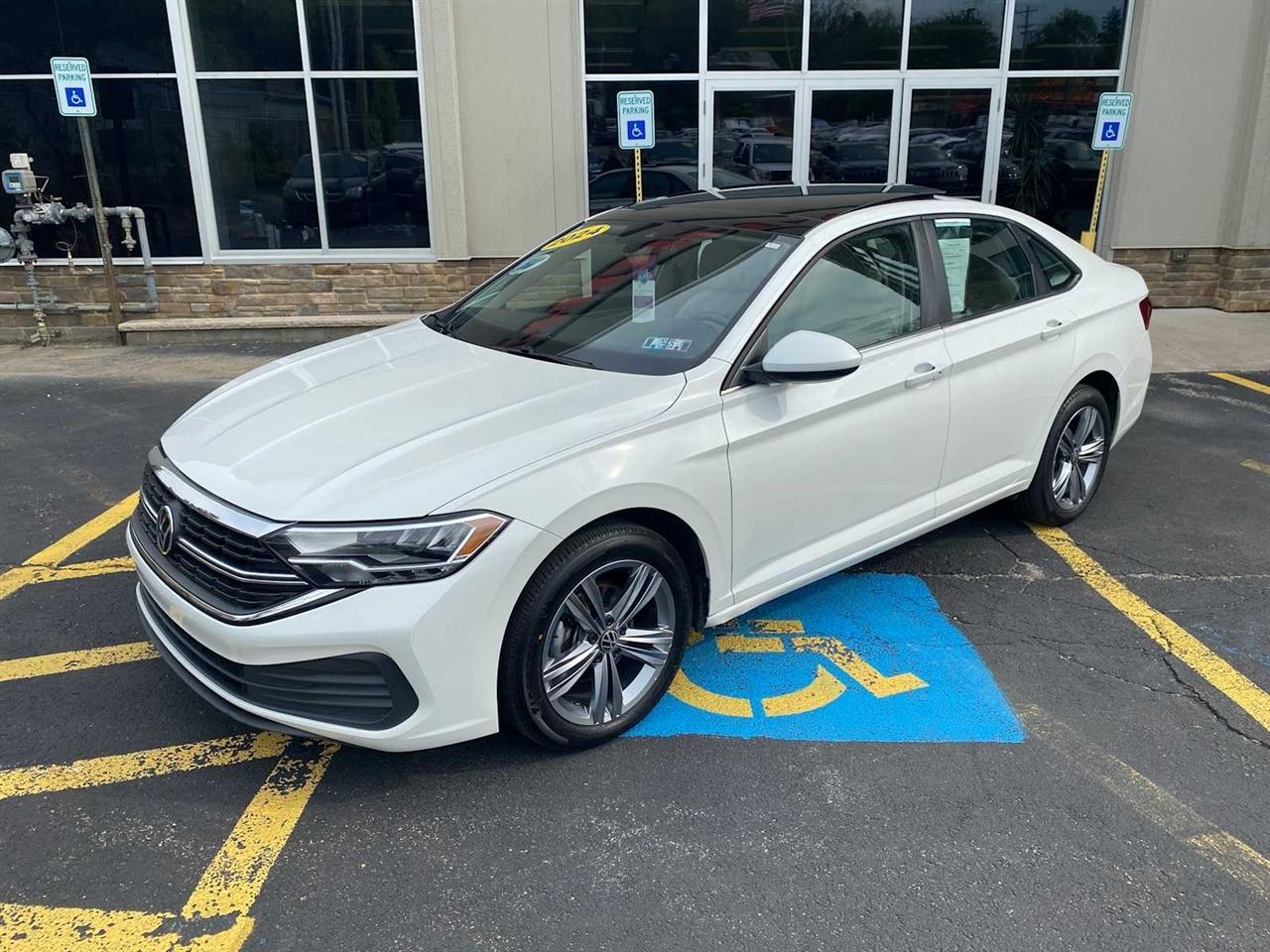 Volkswagen Jetta SE 2024