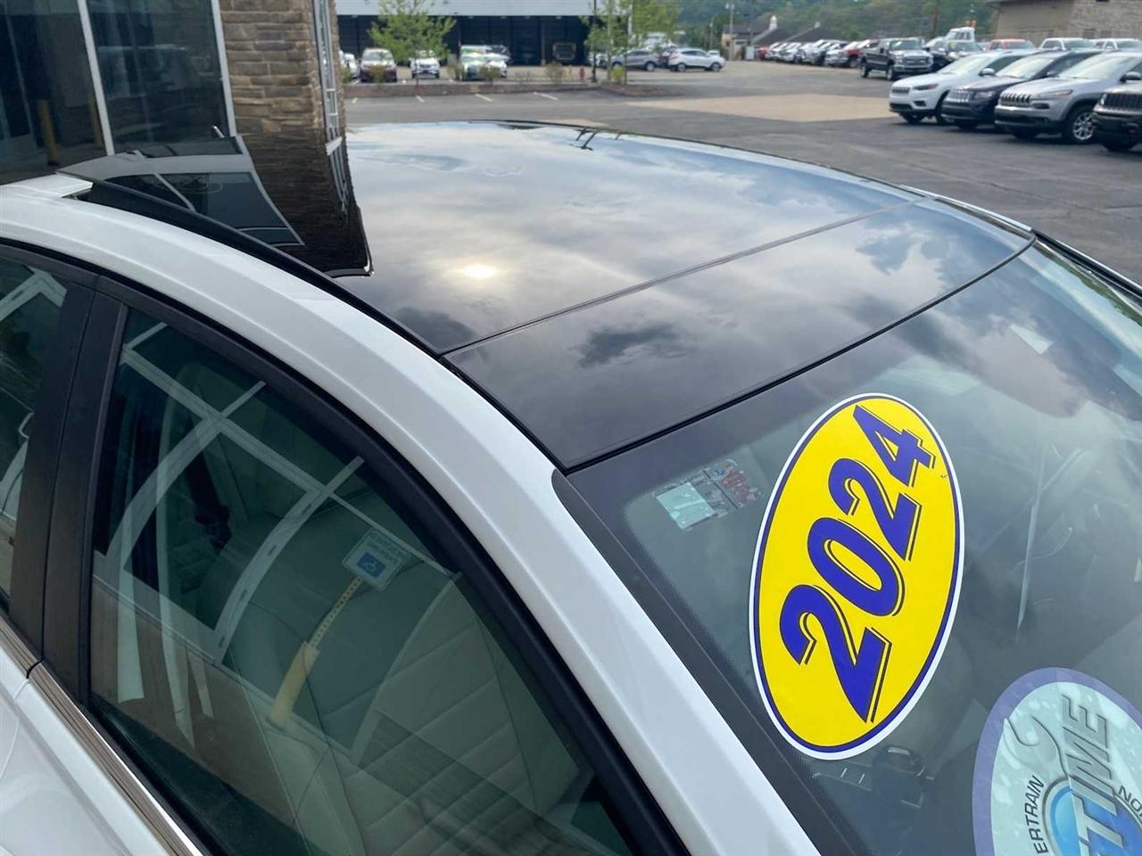 Volkswagen Jetta SE 2024