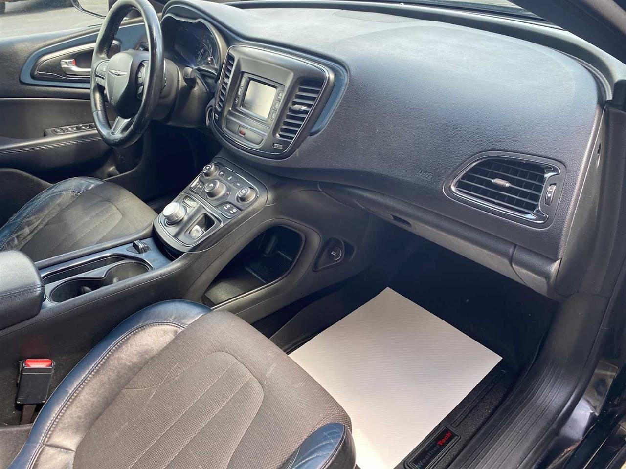 Chrysler 200 S 2015