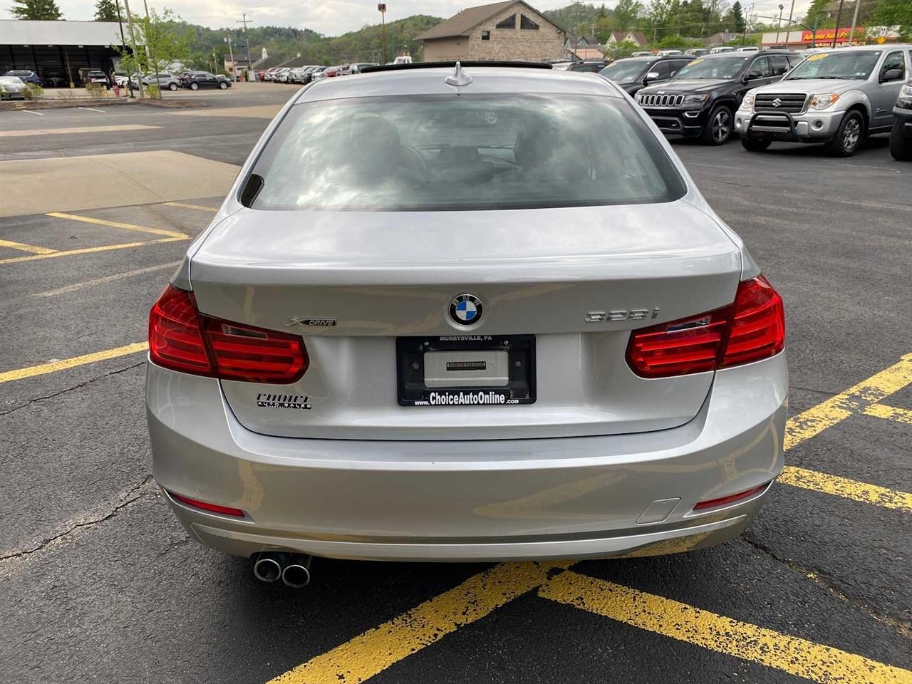 BMW 3-Series 328i xDrive Sedan 2013